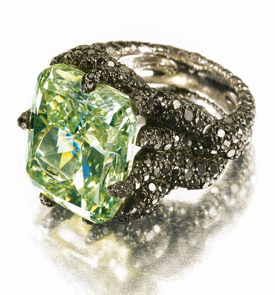 Green on sale diamond cost