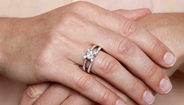 Jewel Bear Split Shank Setting Engagement Ring
