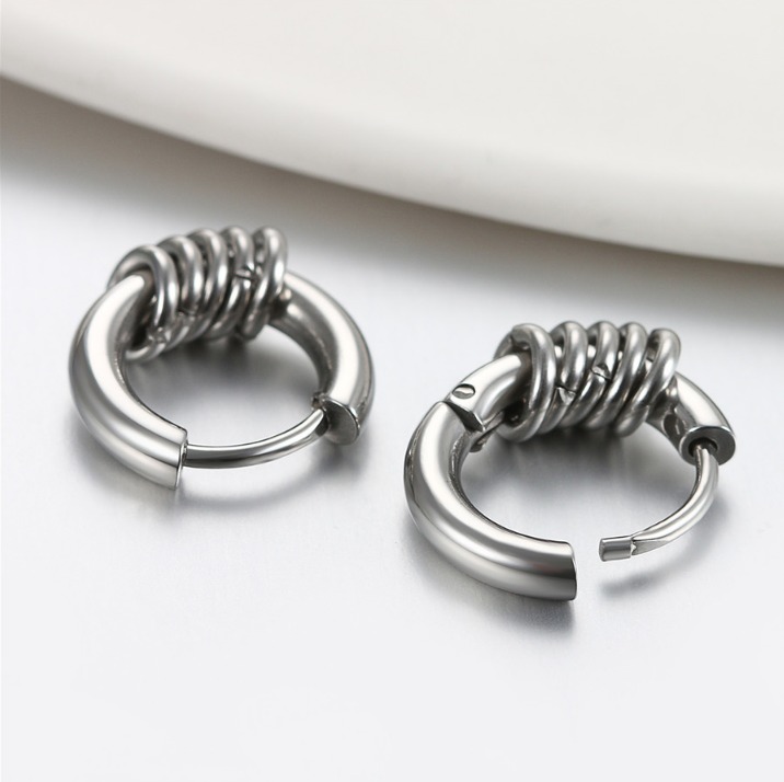ピアス LOVE ME MONSTER Surgical Big Ring Earrings L203MER130 8mm Surgical Stainless Steel Silver Very Small Rings Punk