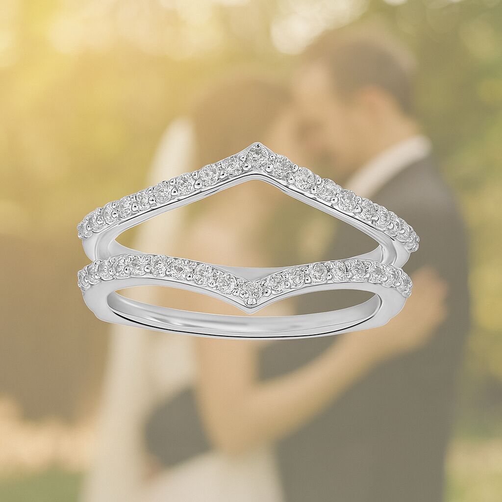 Love Connection&trade; 14K White Gold Diamond V Peak Shared Prong Wrap Ring 0.25 Ctw