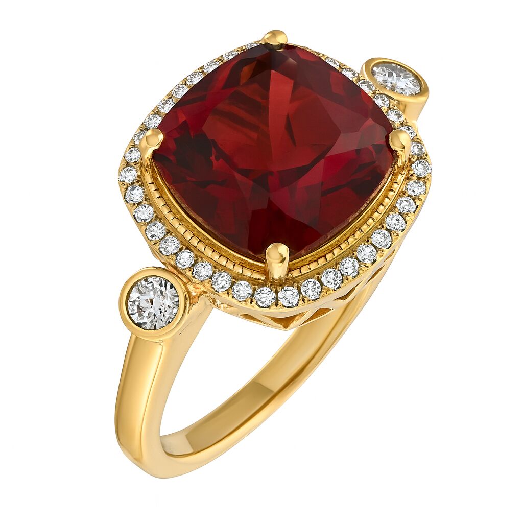 Majestic Gems&trade; 14k Yellow Gold Cushion Amethyst Halo Bezel Set Shoulders Garnet & Diamond 5.25 Ctw
