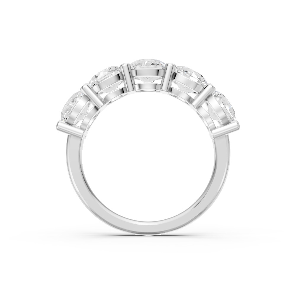Round Shape Diamond Anniversary Band in Gold
