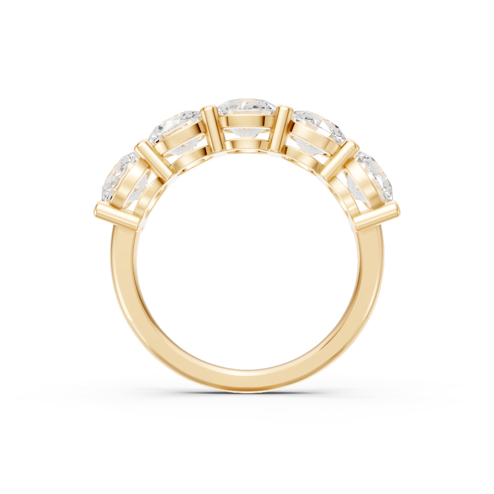 Round Shape Diamond Anniversary Band in Gold