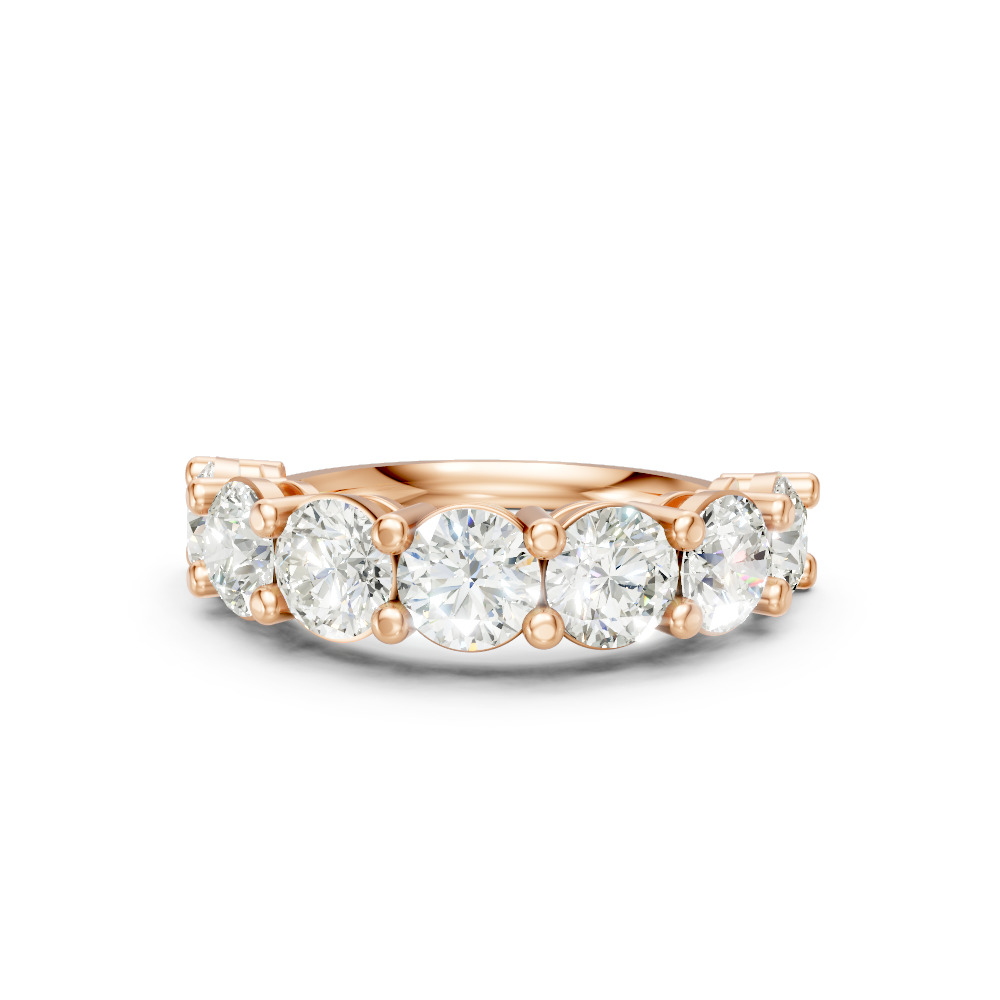 Round Shape Diamond Anniversary Band in Gold