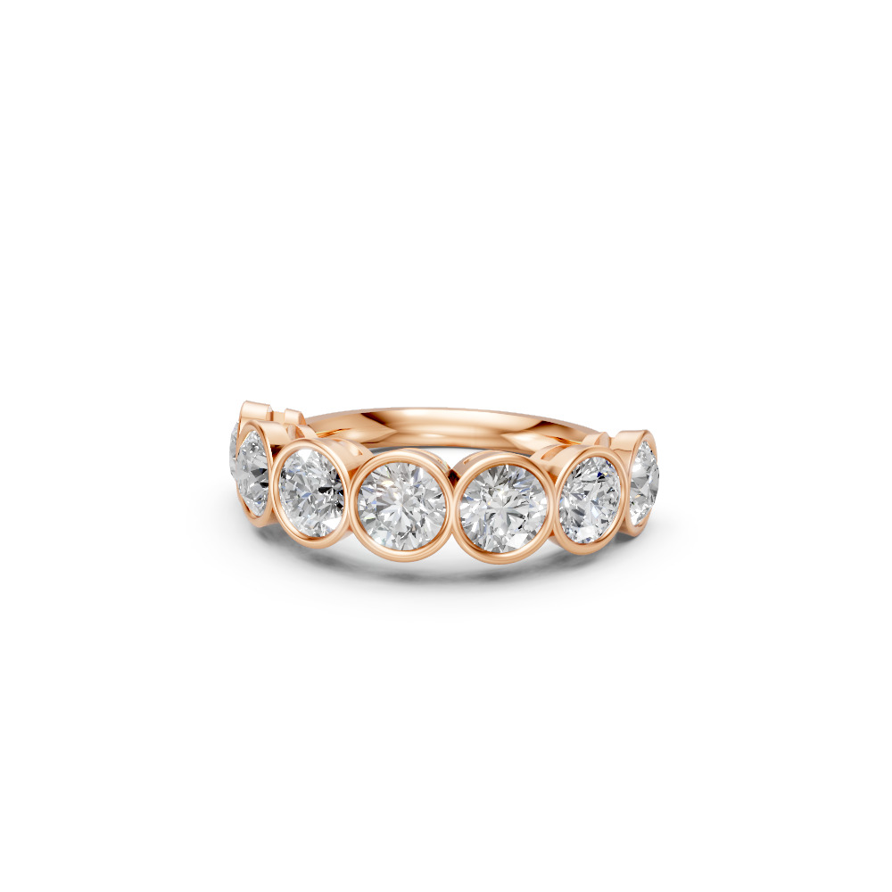 Round Shape Diamond Anniversary Band in Gold