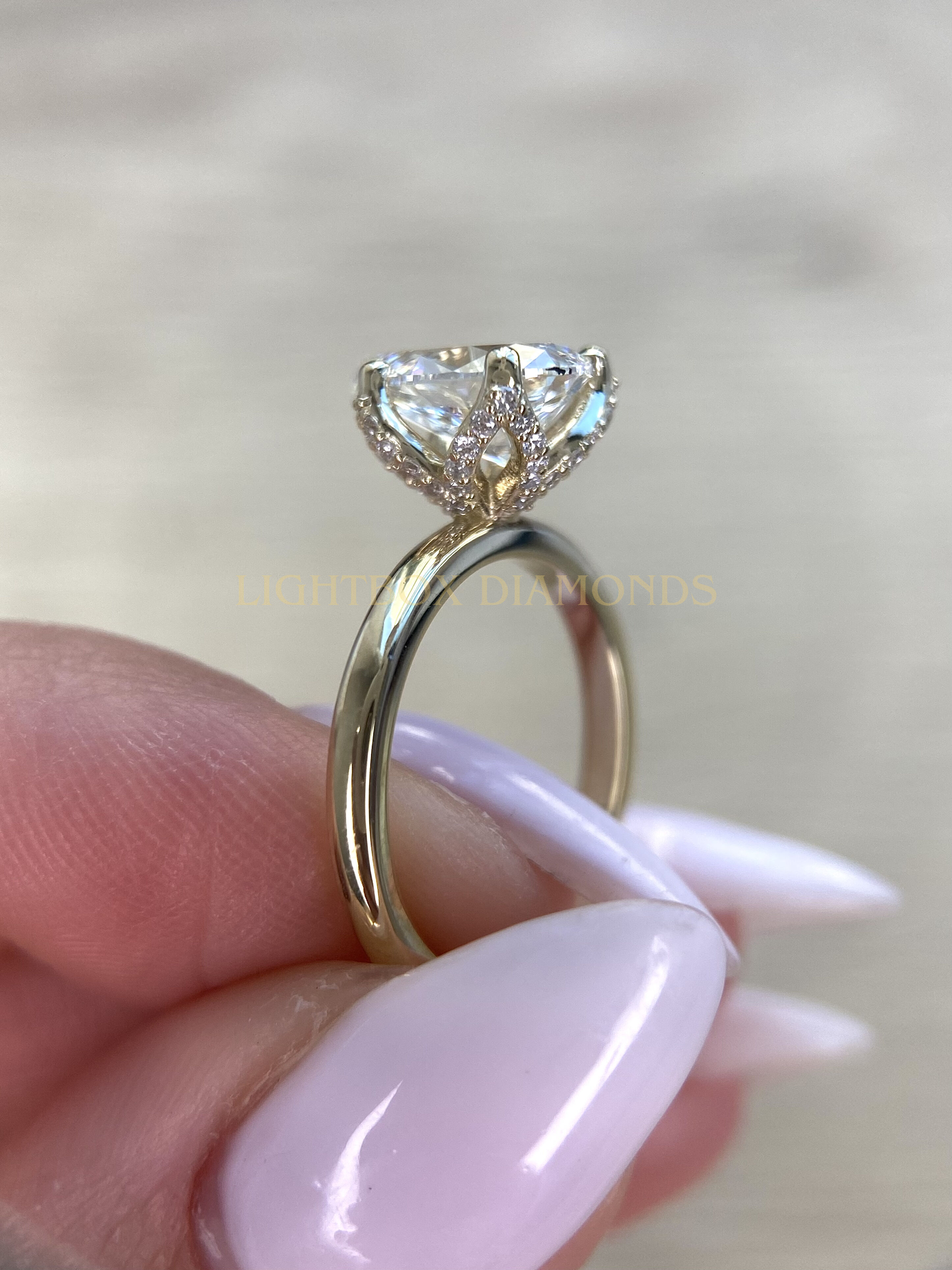 6 Ct IGI Certified Lab-Grown Diamond Engagement Ring, VS1, F Color, Round, 18k Yellow Gold