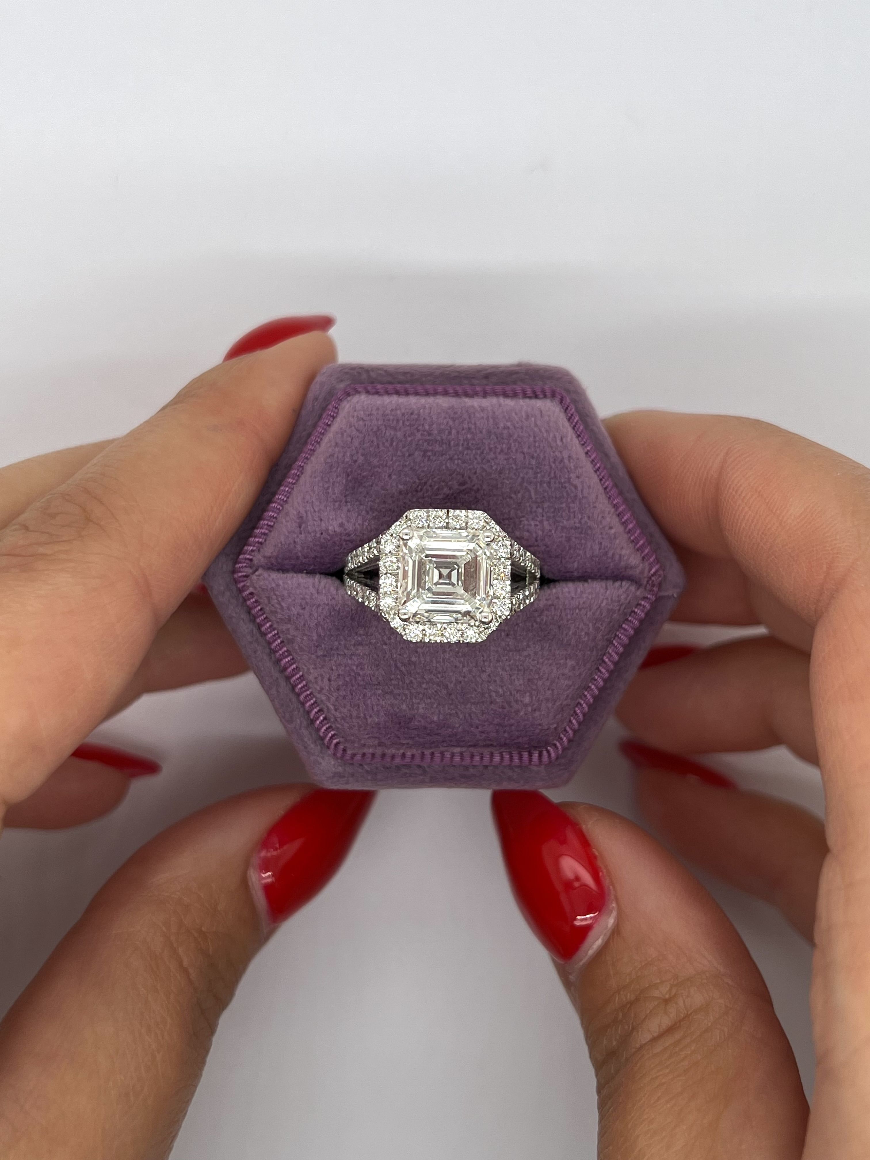 684AS: White Gold 14K SPE4FVS1ACH SS_FVS_ROUND