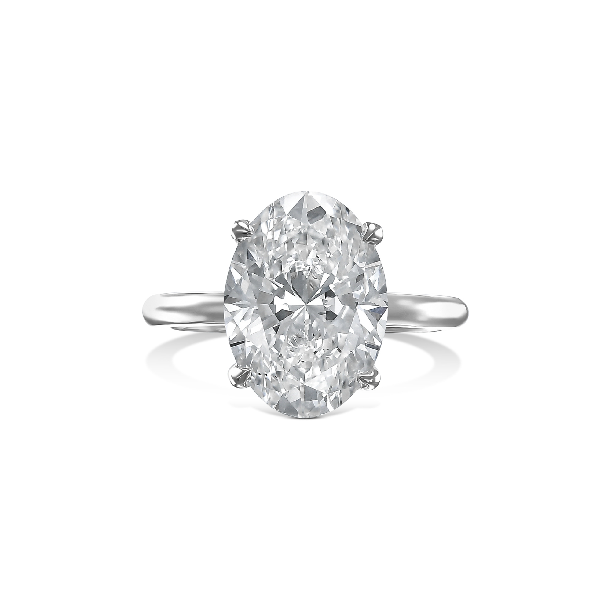 719: White Gold 14K VIR-4-FVVS2-OVAL-LG