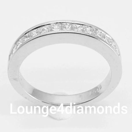 0.69 Carat 18K White Gold CHANNEL SET Diamond Band with 16 F / VS Diamonds