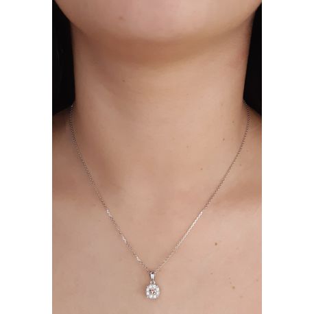 0.2 Carat 14K White Gold Pendant with / VS1 Diamonds