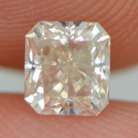 Radiant Cut Diamond 0.51 Carat H Color VS2