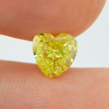 Loose Fancy Yellow Heart Diamond 0.79 Carat VS1