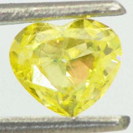 Loose Heart Diamond Fancy Yellow 0.83 Carat VS2