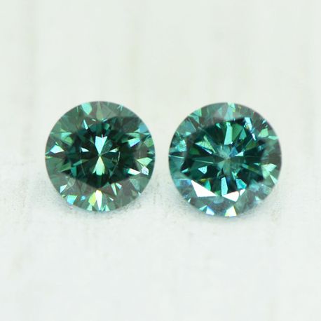 Loose Matching Pair Fancy Green Round Shape Real Diamonds 0.72 Carat VS2/SI1 4.40mm